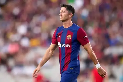 ليفاندوفسكي يقود هجوم برشلونة لمواجهة بيلباو في الدوري الإسباني