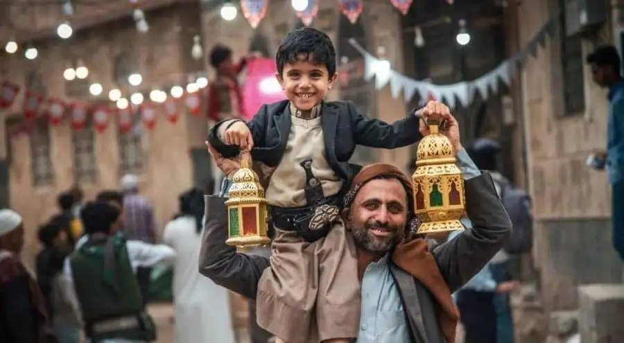 رمضان اليمن.. شهر مبارك بالتكافل وفرحة نسبية رغم منغصات الصراع