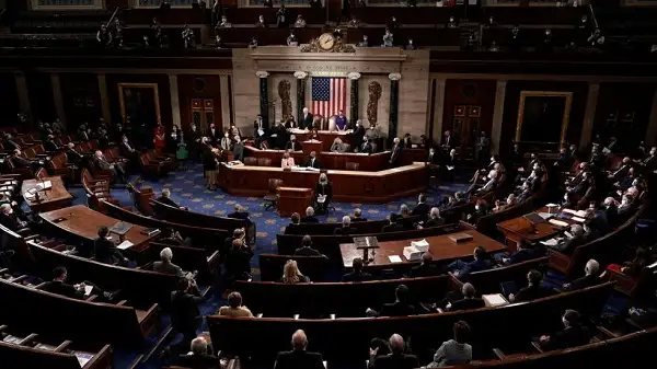مجلس الشيوخ الأمريكي يوافق على مشروع قانون تمويل حكومي بقيمة 1.2 تريليون دولار