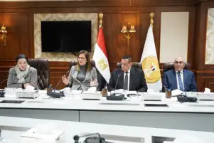 3 وزراء يوقعون عقود تنفيذ مشروعات البنية الأساسية لمنظومة المخلفات الصلبة بـ565 مليون جنيه