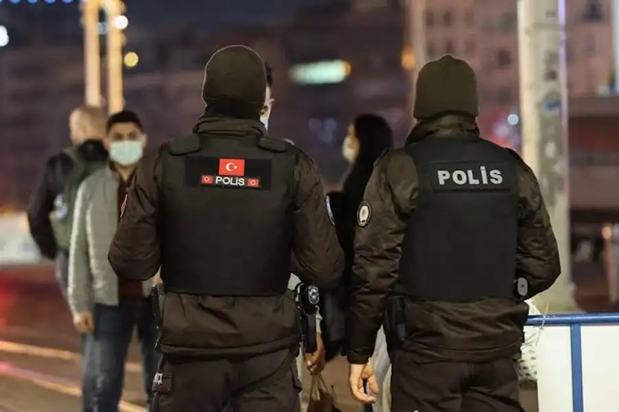 تركيا توقف 147 شخصا يشتبه في انتمائهم لتنظيم داعش