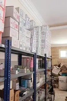ضبط شخصين يديران مخزنين مستلزمات طبية بدون ترخيص في القاهرة