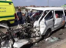 إصابة 10 أشخاص في تصادم 3 سيارات بطريق المحور المركزي بالجيزة