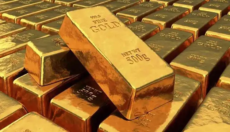 تراجع أسعار الذهب العالمي بعد 4 أيام من الارتفاع المطرد
