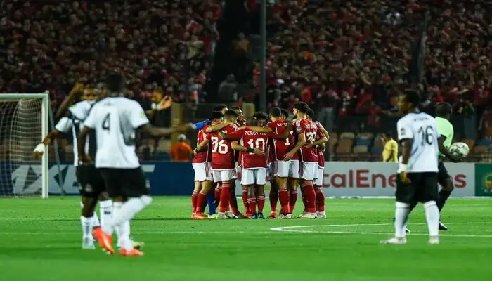 الأهلي يتأهل لنهائي أفريقيا الخامس تواليا بثلاثية في مرمى مازيمبي