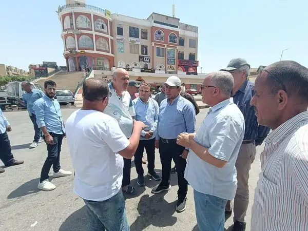 وزير الإسكان يتابع مشروعات الخدمات ورفع الكفاءة والتطوير بعدة مدن جديدة
