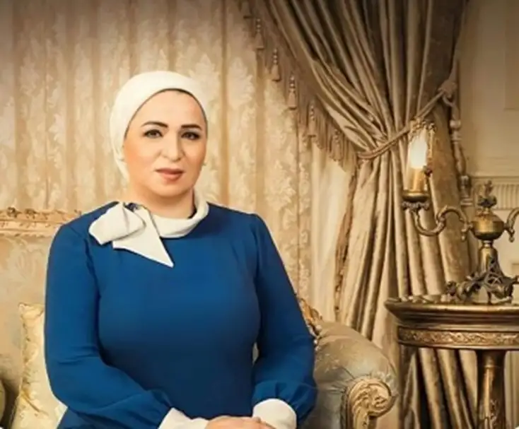 السيدة انتصار السيسي تتوجه بالشكر والتقدير لكل الأيادي التي تبني وتعمل بلا كلل
