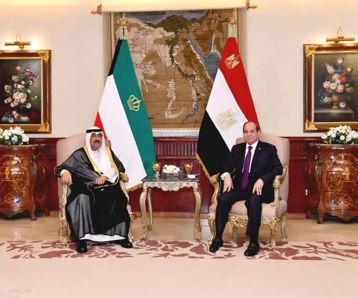 أمير الكويت يبعث ببرقية شكر إلى الرئيس السيسي