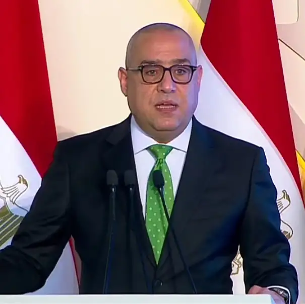 وزير الإسكان: إيقاف نظام التخصيص بالدولار من الخارج بداية من الشهر الجاري