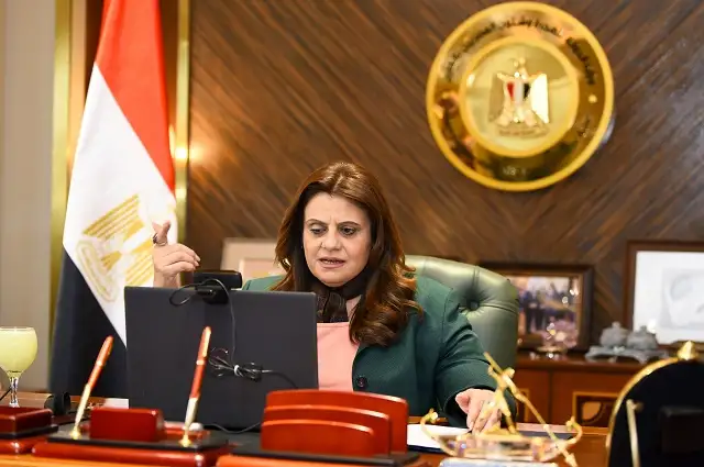 وزيرة الهجرة تعقد لقاء مع عدد من رواد الأعمال والمستثمرين المصريين في الصين