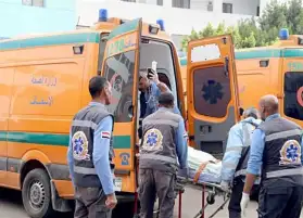 إصابة عامل إثر سقوطه من الطابق الرابع داخل مصنع في الشرقية
