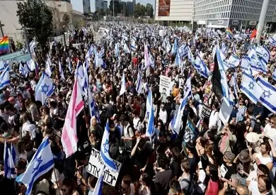مظاهرات واسعة في إسرائيل تطالب بإنجاز صفقة الأسرى مع حماس وإسقاط حكومة نتنياهو