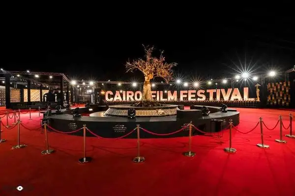 5 جوائز مالية بقيمة 25 ألف دولار للأفلام العربية في مهرجان القاهرة السينمائي الدولي