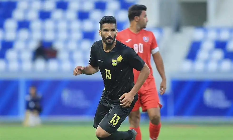 عاجل...مدرب الكرخ: الجماهير طالبت بتجنيس صالح جمعة.. وأزمة الإيقاف لم تنته