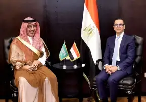 وزير الاستثمار يبحث مع السفير السعودي سبل زيادة الاستثمارات السعودية في مصر