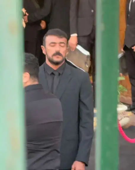 أحمد العوضي وعصام السقا يتلقيان عزاء المنتجين حسام شوقي وفتحي إسماعيل ومحمود كمال وتامر فتحي