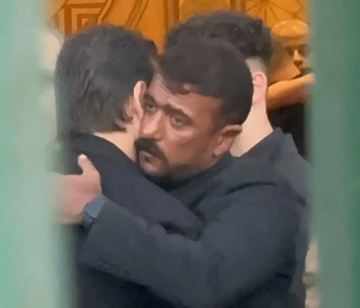 كريم عبدالعزيز يقدم واجب العزاء في المنتجين حسام شوقي وفتحي إسماعيل ومحمود كمال وتامر فتحي