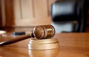تأجيل محاكمة متهمين اثنين أحدثا عاهة مستديمة لبائع سمك بالعياط