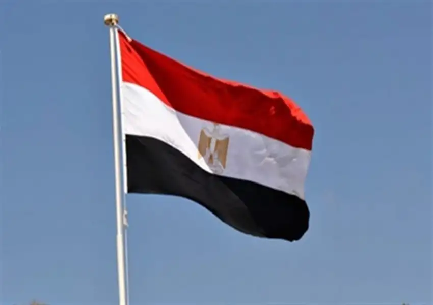 مصر تتمسك بـ«إيقاف الخدمات» عن الأجانب غير المقيدين رسمياً..شاهد التفاصيل