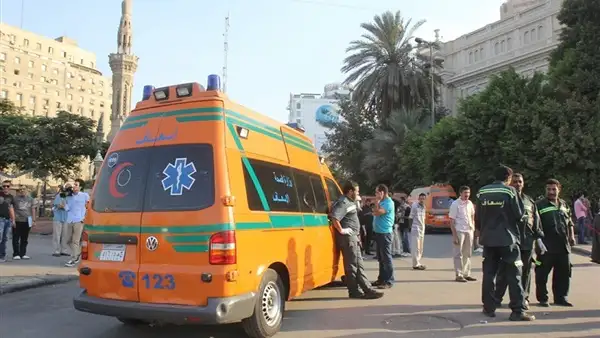 إصابة طفل سقط من الطابق الثالث بمنطقة البدرشين