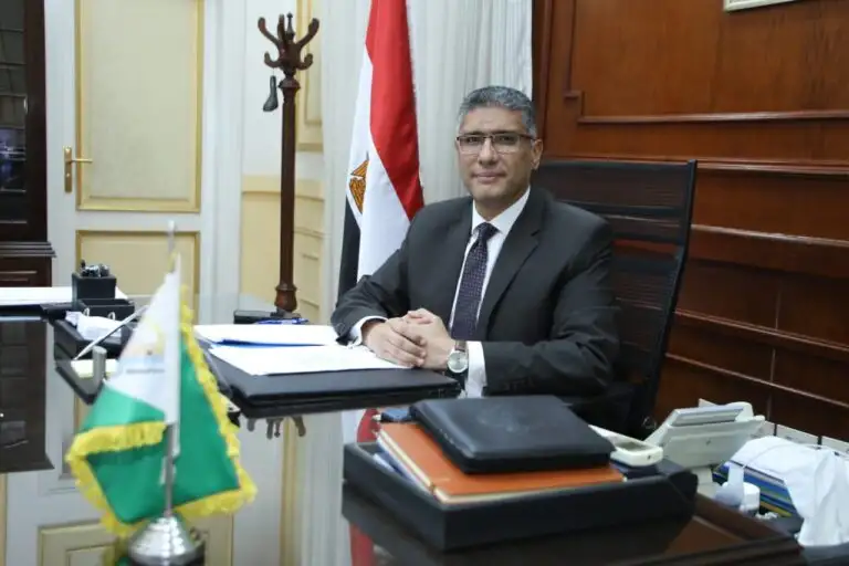 محافظ الجيزة: بدء تسليم العقارات السكنية المتضررة إثر حريق ستوديو الأهرام بالعمرانية
