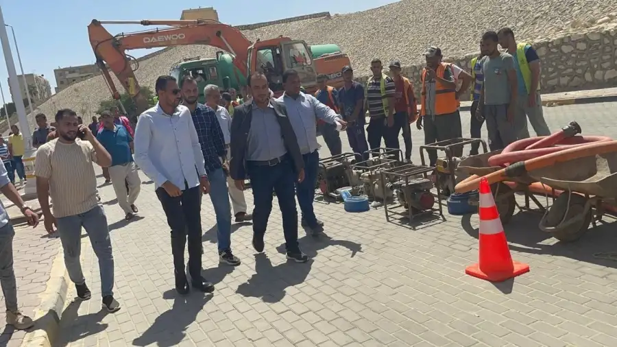 " الإسكان ": مراجعة استعدادات  استقبال فصل الشتاء بمدينتي القاهرة الجديدة و15 مايو