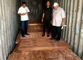جمارك الصادر بميناء دمياط تضبط محاولة تهريب كمية من خردة النحاس