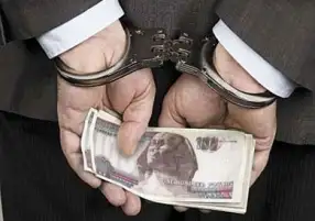 القبض على شخص يدير كيانا تعليميا وهميا للنصب على المواطنين بالقاهرة