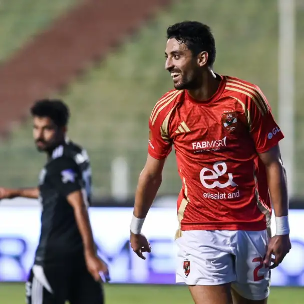 نجم الأهلي يُنافس على جائزة أجمل هدف بالجولة الثانية في الدوري المصري الممتاز