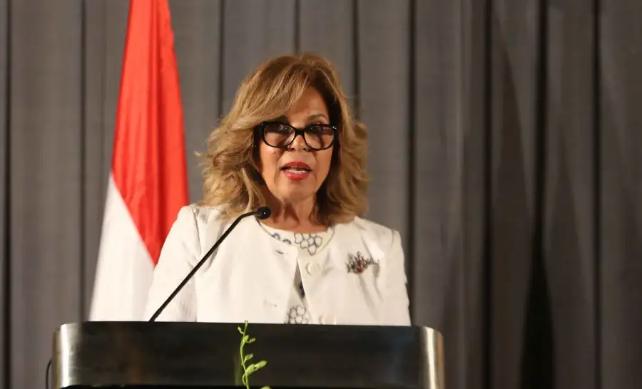 مشيرة خطاب: نحن في حاجة أن نؤمن بفائدة حقوق الإنسان