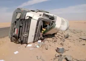 مصرع شخص في حادث انقلاب سيارة محملة بالأسمنت جنوب مركز باريس بالوادى الجديد