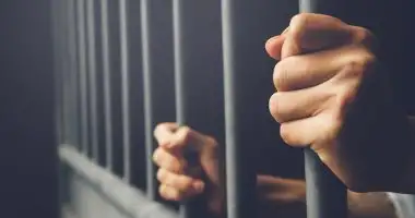 طعنه أثناء جلسة عرفية.. حبس المتهم بقتل آخر في كفر الشيخ