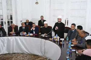 وزير الأوقاف للصحفيين: التعاون ضرورة بيننا بما يلبي حاجة الشعب