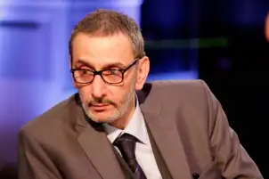 رفيق اللحن والصمت.. نصير شمة يودّع زياد رحباني بكلمات مؤثرة
