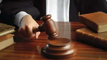 تأجيل محاكمة مفتش آثار استولي على 370 قطعة أثرية من متحف الحضارة لشهر يناير