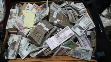 التحقيق مع 3 متهمين بتهمة غسل 130 مليون جنيه من تجارة السلاح