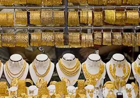 رئيس شعبة الذهب: الأوقية في طريقها لـ 5000 دولار.. وكسر حاجز الـ 5700 ليس بعيدا