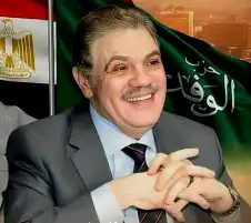 رئيس الوفد يعيد تشكيل اتحاد العمال الوفديين